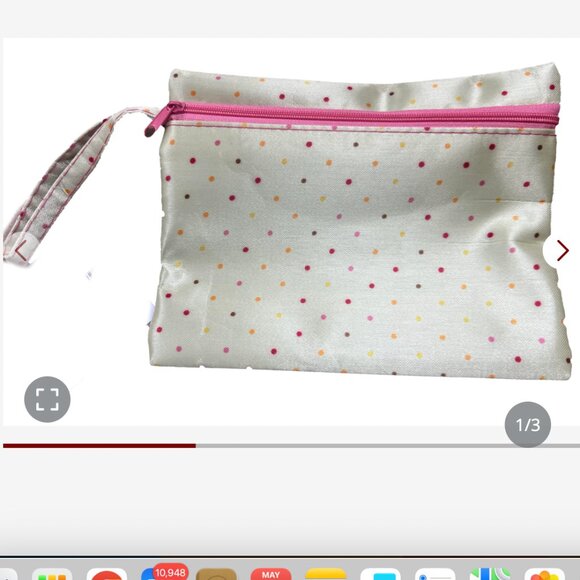 Women Portable Makeup Bag  2 PACK! - Picture 1 of 3